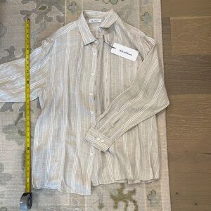 Roundtree & Yorke Men's Striped Line Shirt